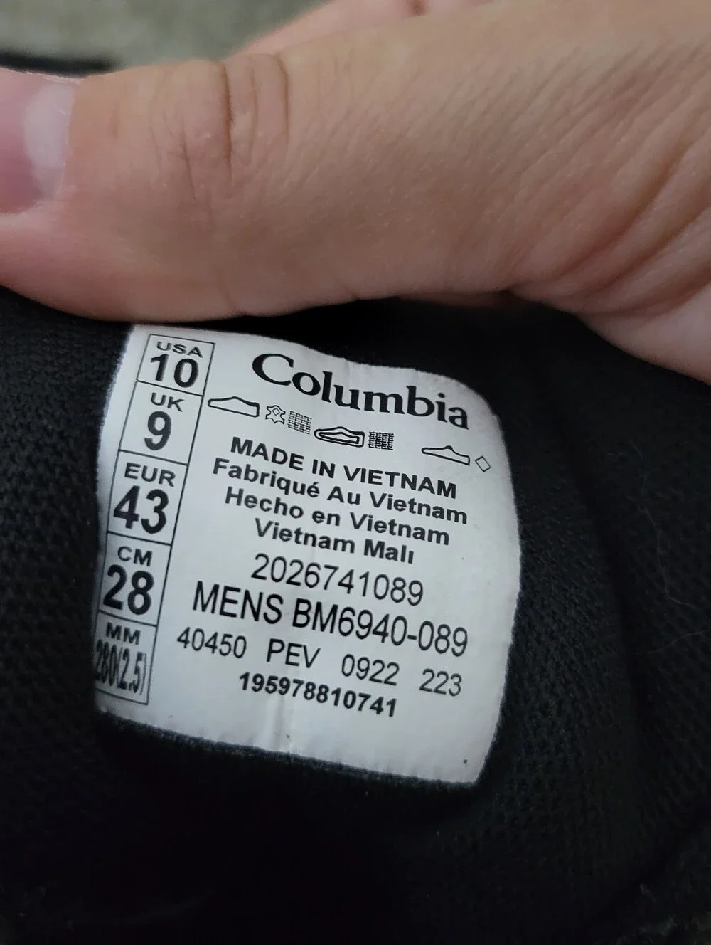 Columbia Men's Re Peak Mid Black / Gray Waterproof Trail Boots, Size 10